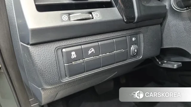 Ssangyong The New Rexton Sport 2021 Темно-зеленый из Кореи, фото 6