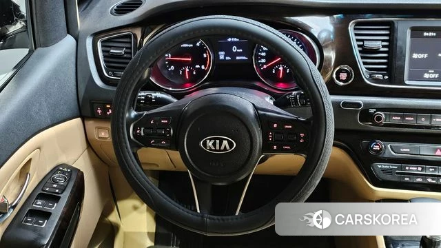 Kia The New Carnival 2018 Белый из Кореи, фото 6