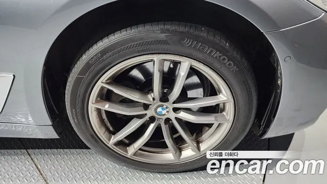 BMW 5 Series (G30) 2018 Серебряный из Кореи, фото 6