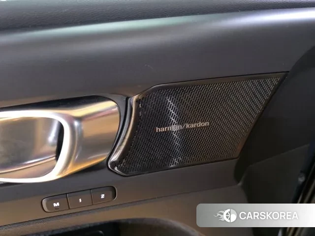 Volvo XC40 2021 Синий из Кореи, фото 6