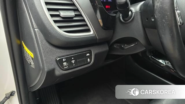 Kia Seltos 2019 Белый из Кореи, фото 6