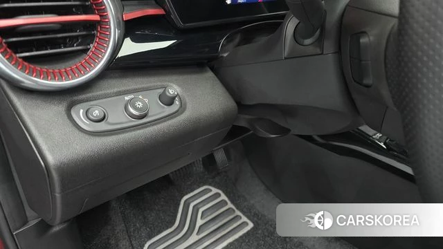 Chevrolet (GM Daewoo) Trax Crossover 2023 Красный из Кореи, фото 6