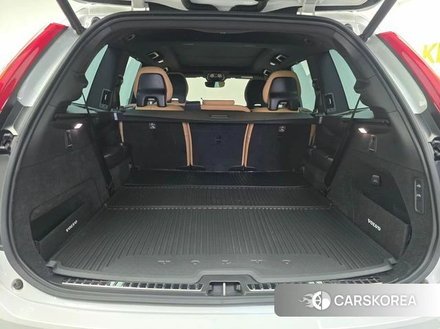Volvo XC90 second Generation 2022 Белый из Кореи, фото 6