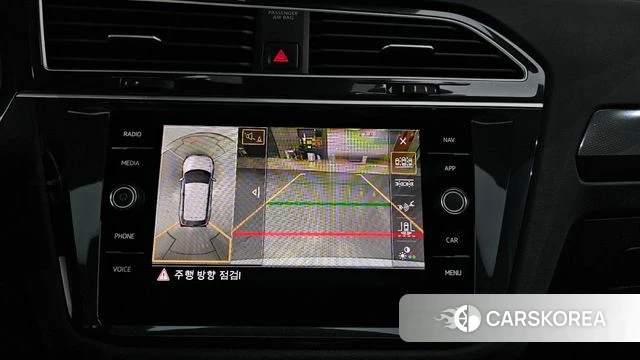 Volkswagen Tiguan second Generation 2020 Белый из Кореи, фото 6