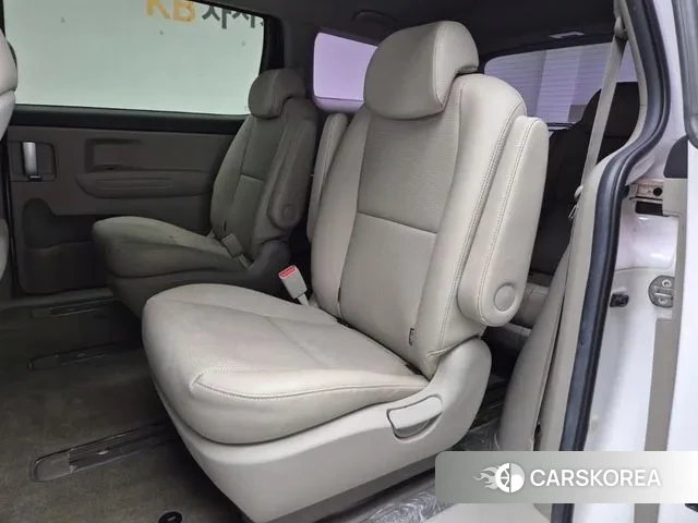 Kia The New Carnival 2019 Белый из Кореи, фото 6