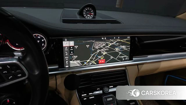 Porsche Panamera (971) 2018 Серебристо-серый из Кореи, фото 6