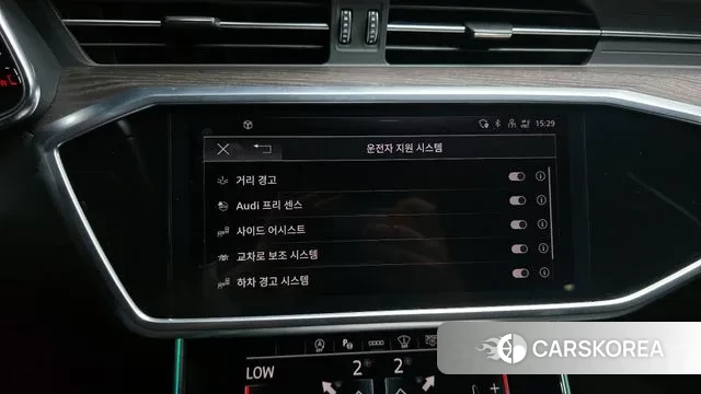 Audi A6 (C8) 2021 Белый из Кореи, фото 6