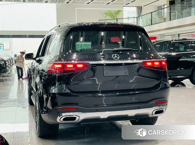 Mercedes-Benz GLS 2024 Черный из Китая, фото 6