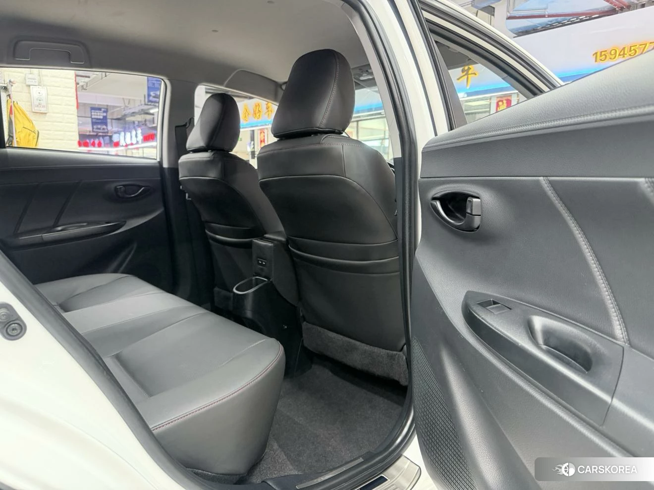 Toyota Yaris L 2021 Белый из Китая, фото 6