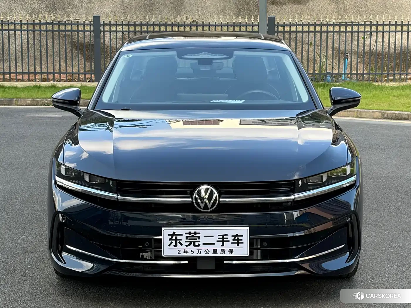 Volkswagen Magotan 2024 Синий из Китая, фото 6