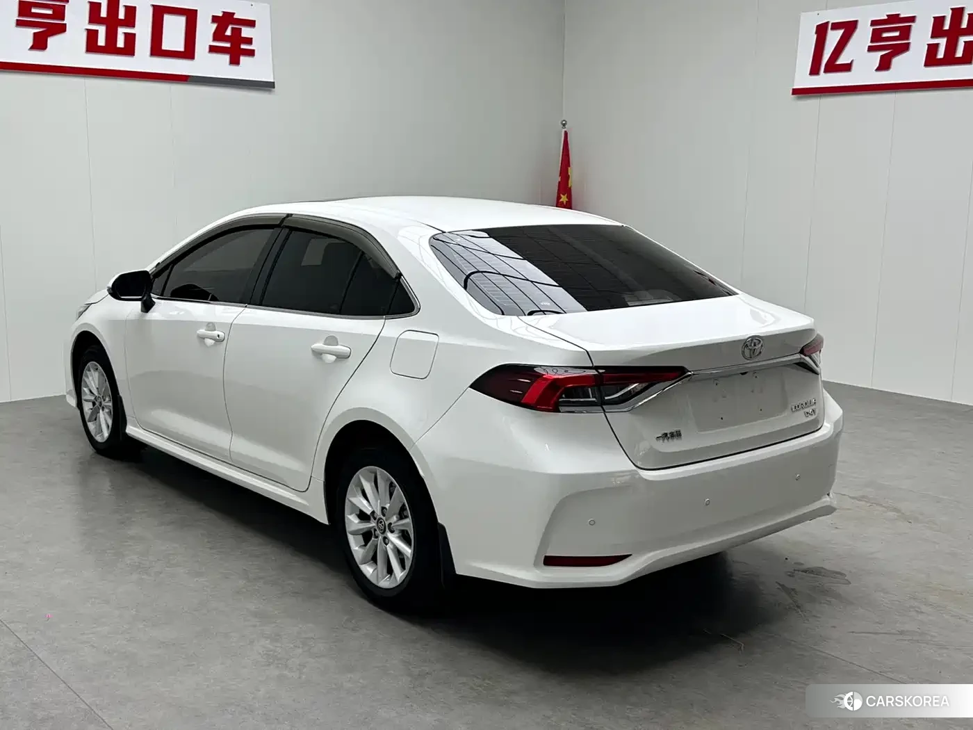 Toyota Corolla 2021 Белый из Китая, фото 6