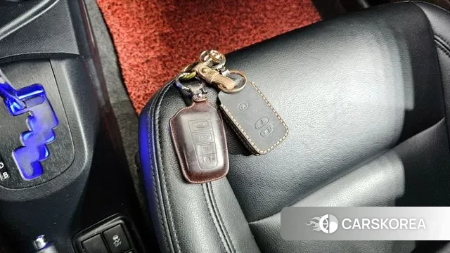 Toyota Prius C 2018 Жемчужный цвет из Кореи, фото 6