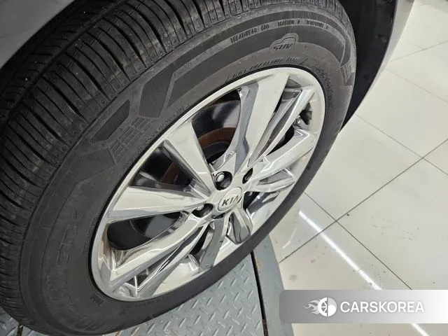 Kia The New Carnival 2018 Черный из Кореи, фото 6