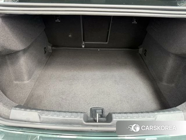 Audi A3 2023 Зеленый из Китая, фото 6