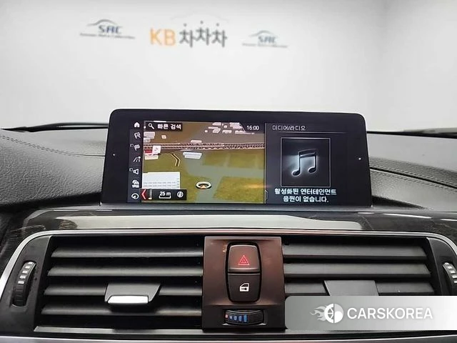 BMW 3 Series (F30) 2018 Белый из Кореи, фото 6