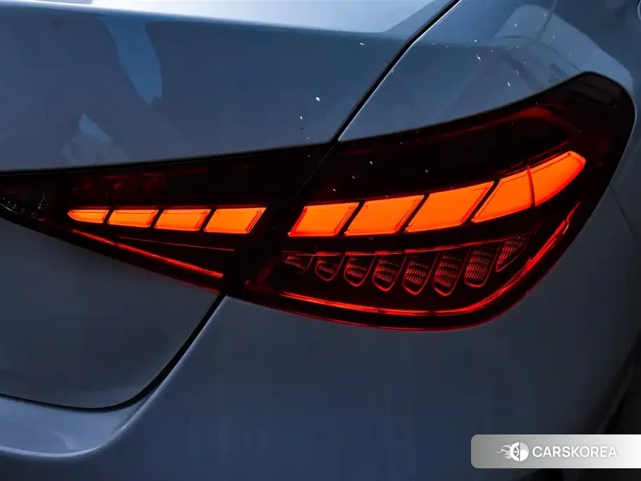 Mercedes-Benz C-class 2023 Белый из Китая, фото 6