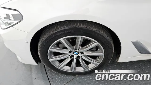 BMW 5 Series (G30) id 2681069 из Кореи 6