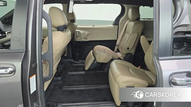 Toyota Sienna 4th Generation 2021 Серый из Кореи, фото 6
