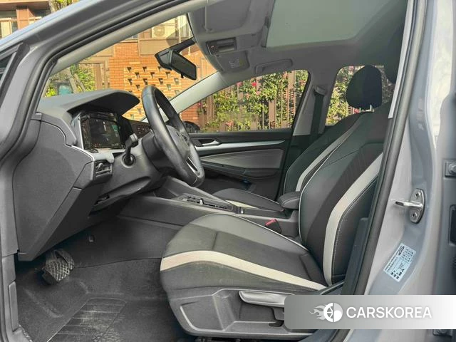 Volkswagen Golf 2021 Темно-серый из Китая, фото 6