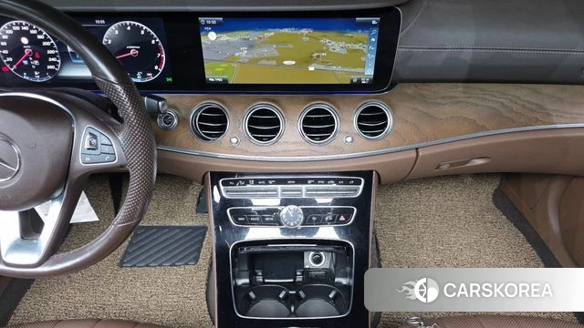 Mercedes-Benz E-Class W213 2018 Серый из Кореи, фото 6