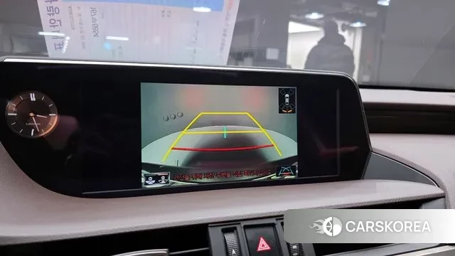 Lexus ES300h 7th generation 2020 Серебристо-серый из Кореи, фото 6