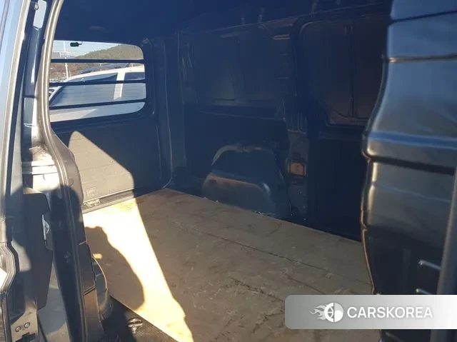 Hyundai Staria 2021 Серый из Кореи, фото 6