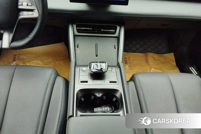 BYD Qin L DM 2025 Белый из Китая, фото 6