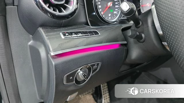 Mercedes-Benz E-Class W213 2018 Черный из Кореи, фото 6