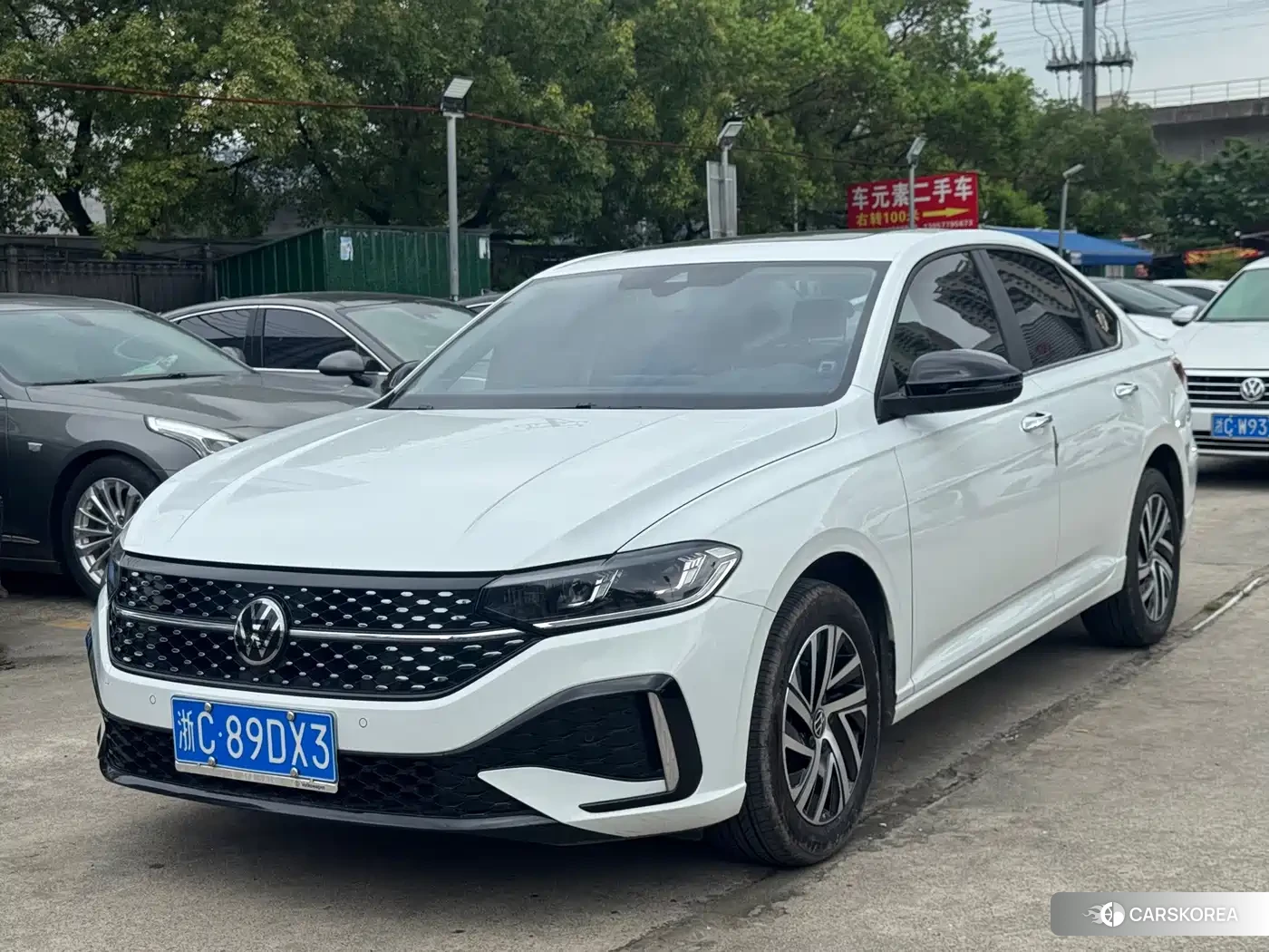 Volkswagen Lavida 2025 Белый из Китая, фото 6