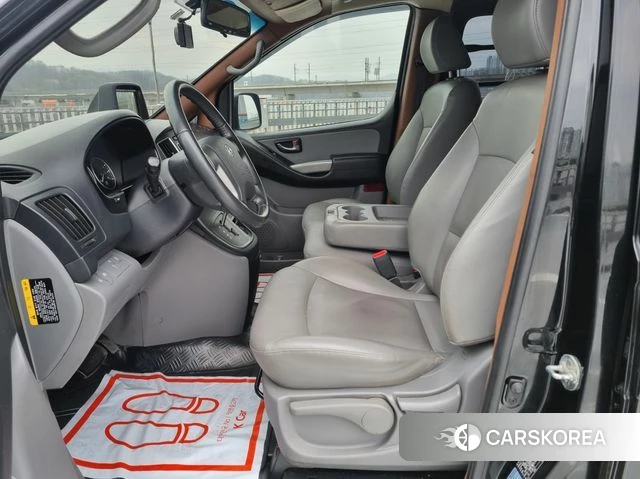 Hyundai The New Grand Starex 2019 Черный из Кореи, фото 6