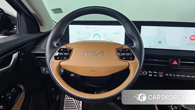 Kia EV6 2023 Черный из Кореи, фото 6