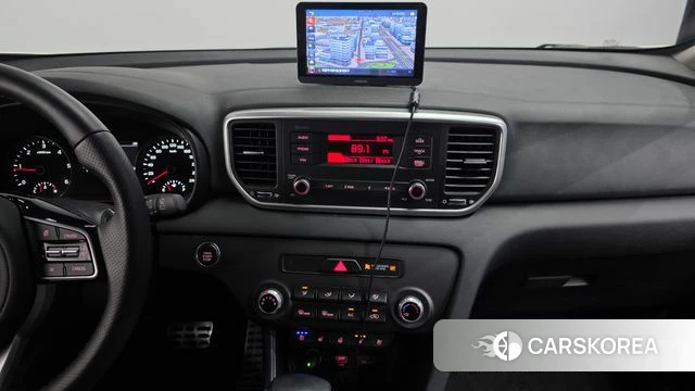 Kia Sportage The Bold 2021 Белый из Кореи, фото 6