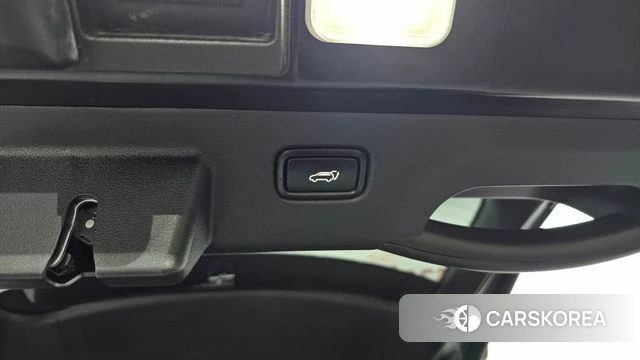 Kia EV6 2023 Черный из Кореи, фото 6
