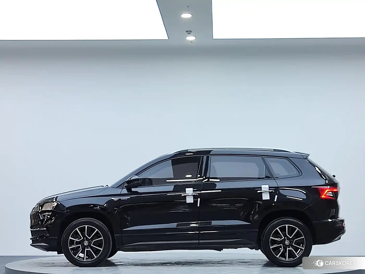 Skoda Karoq 2022 Черный из Китая, фото 6