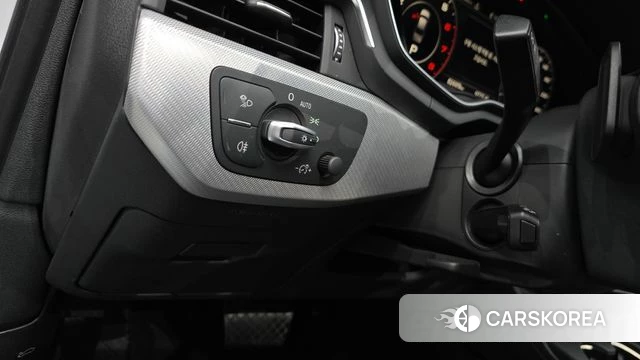 Audi A4 (B9) 2019 Белый из Кореи, фото 6