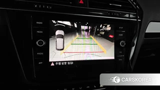 Volkswagen Tiguan second Generation 2018 Белый из Кореи, фото 6