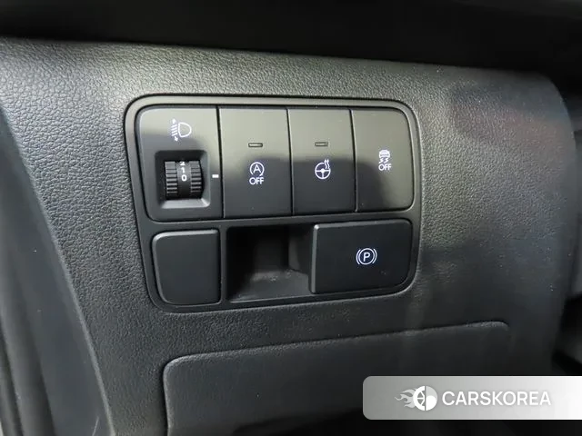 Hyundai Staria 2023 Серебряный из Кореи, фото 6