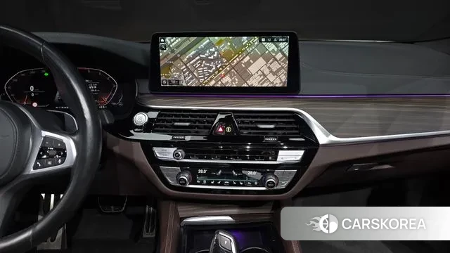 BMW 5 Series (G30) 2020 Белый из Кореи, фото 6