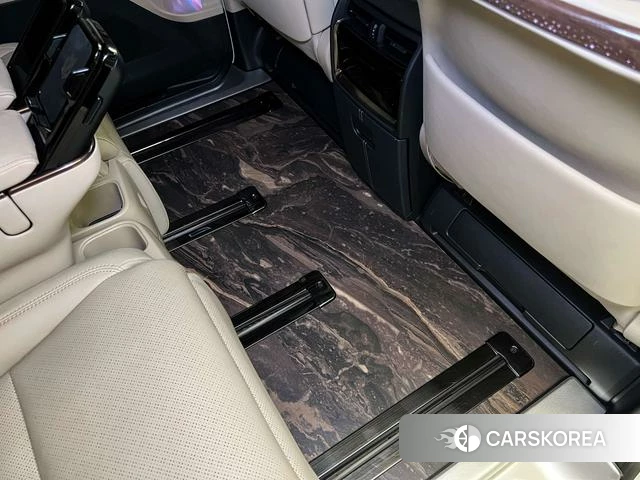 Toyota Elfa 2025 Белый из Китая, фото 6