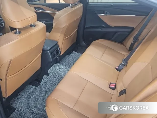 Toyota Camry (XV80) 2025 Серый из Кореи, фото 6