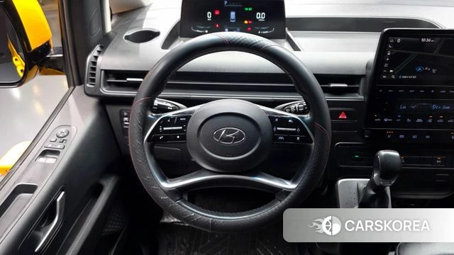 Hyundai Staria 2022 Желтый из Кореи, фото 6