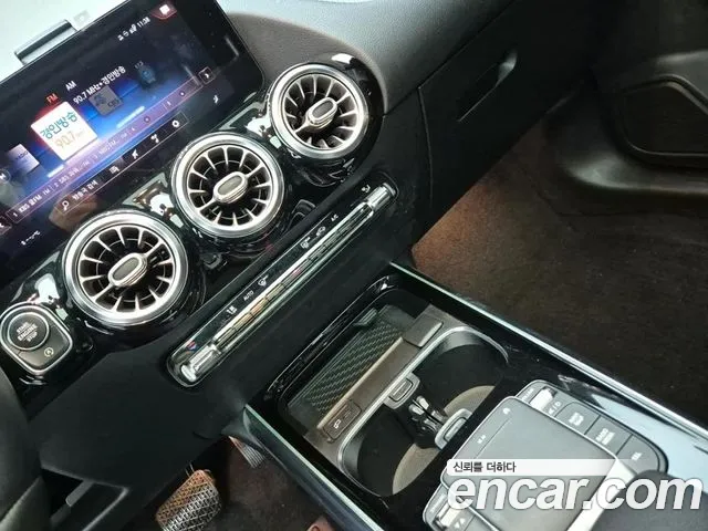 Mercedes-Benz GLA - Class H247 2021 Красный из Кореи, фото 6