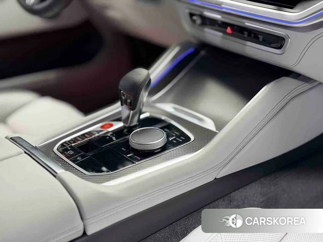 BMW XM id 4182653 из Китая 6