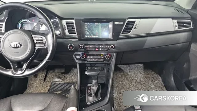 Kia Niro 2018 Белый из Кореи, фото 6