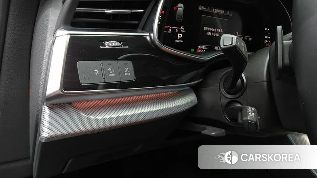 Audi Q7 (4M) 2022 Белый из Кореи, фото 6