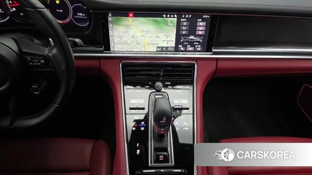 Porsche Panamera (971) 2021 Белый из Кореи, фото 6