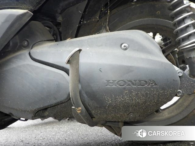 Honda FORZA Z id 3948663 из Японии 6