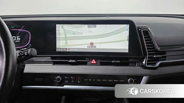 Kia Sportage 5th Generation 2023 Белый из Кореи, фото 6