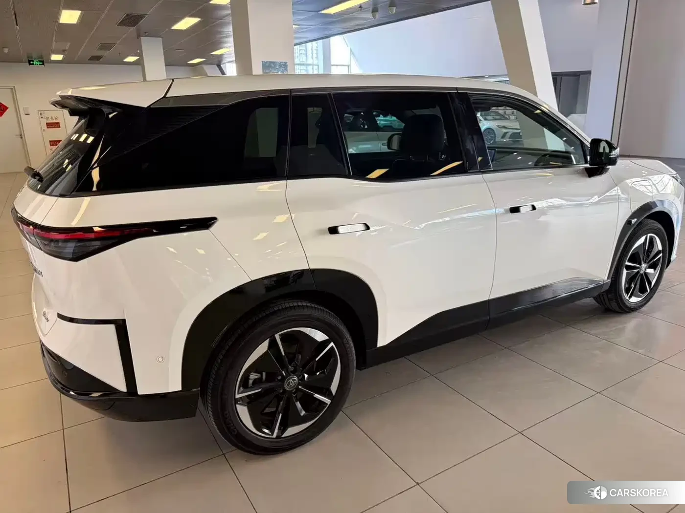 Toyota Platinum Wisdom 3X 2025 Белый из Китая, фото 6