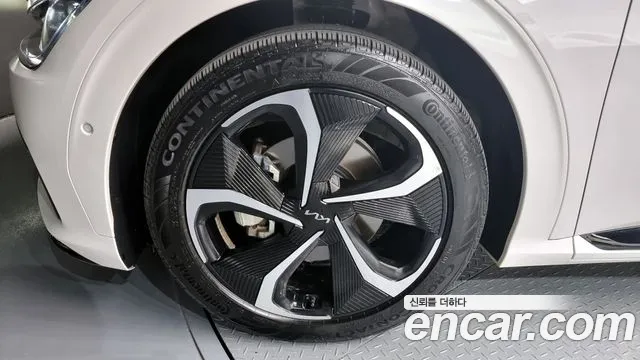 Kia EV6 id 2683955 из Кореи 6